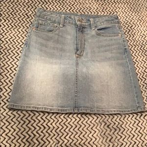 Mini Light-wash Blue Jean Skirt